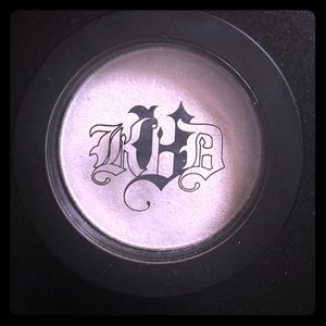 Kat Von D eyeshadow